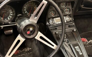 Chevrolet-Corvette-1971-Yellow-BLACK-13