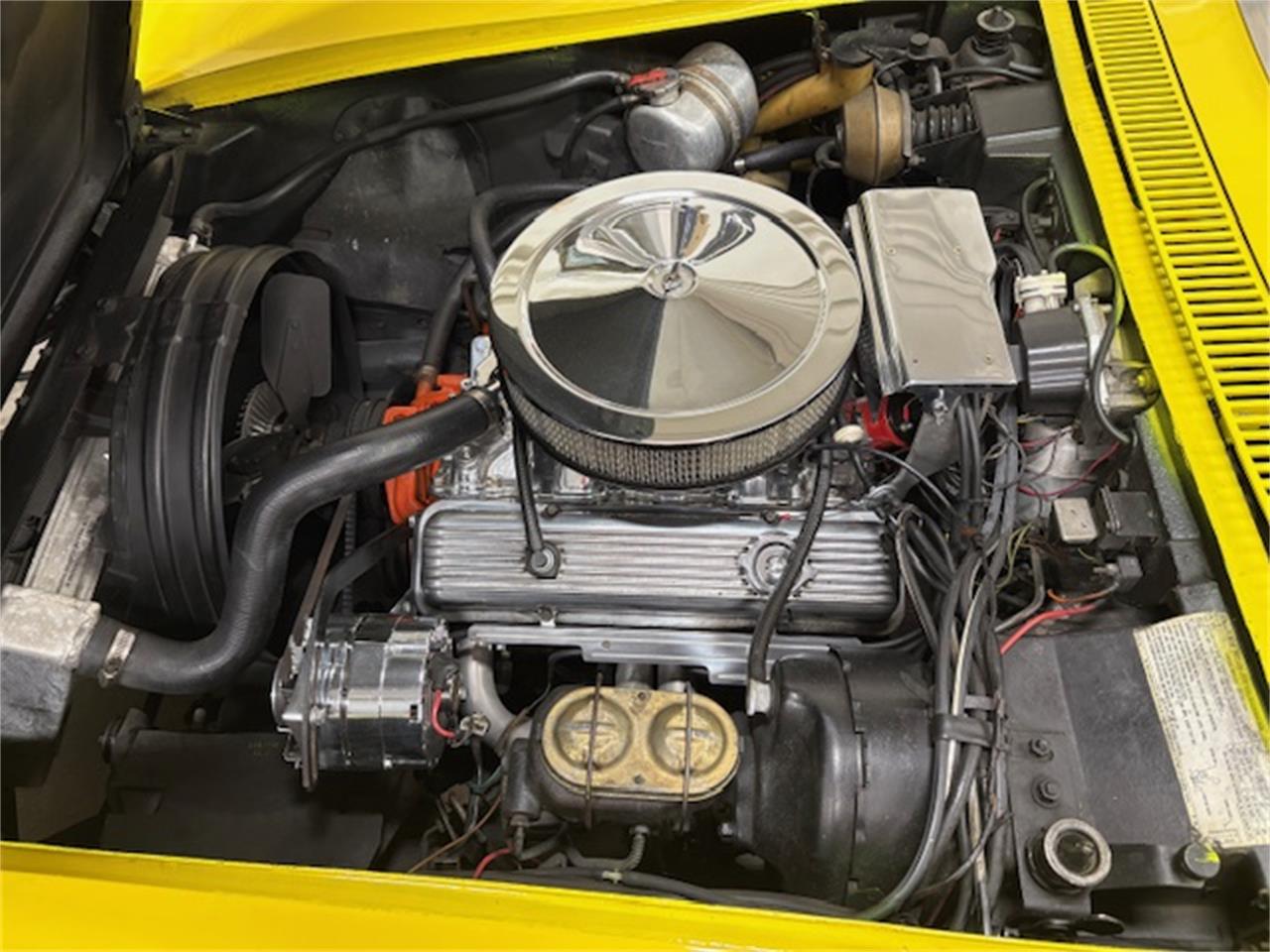 Chevrolet-Corvette-1971-Yellow-BLACK-16