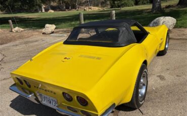 Chevrolet-Corvette-1971-Yellow-BLACK-6