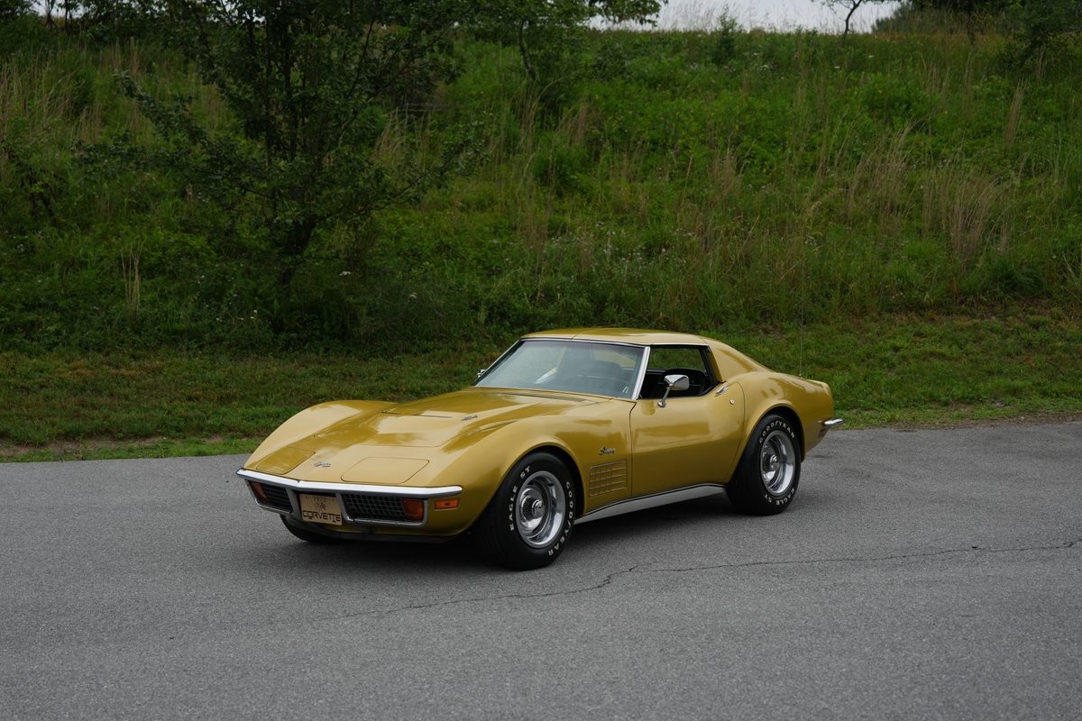 Chevrolet Corvette 1972 --