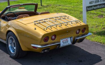 Chevrolet-Corvette-1972-2-Door-21