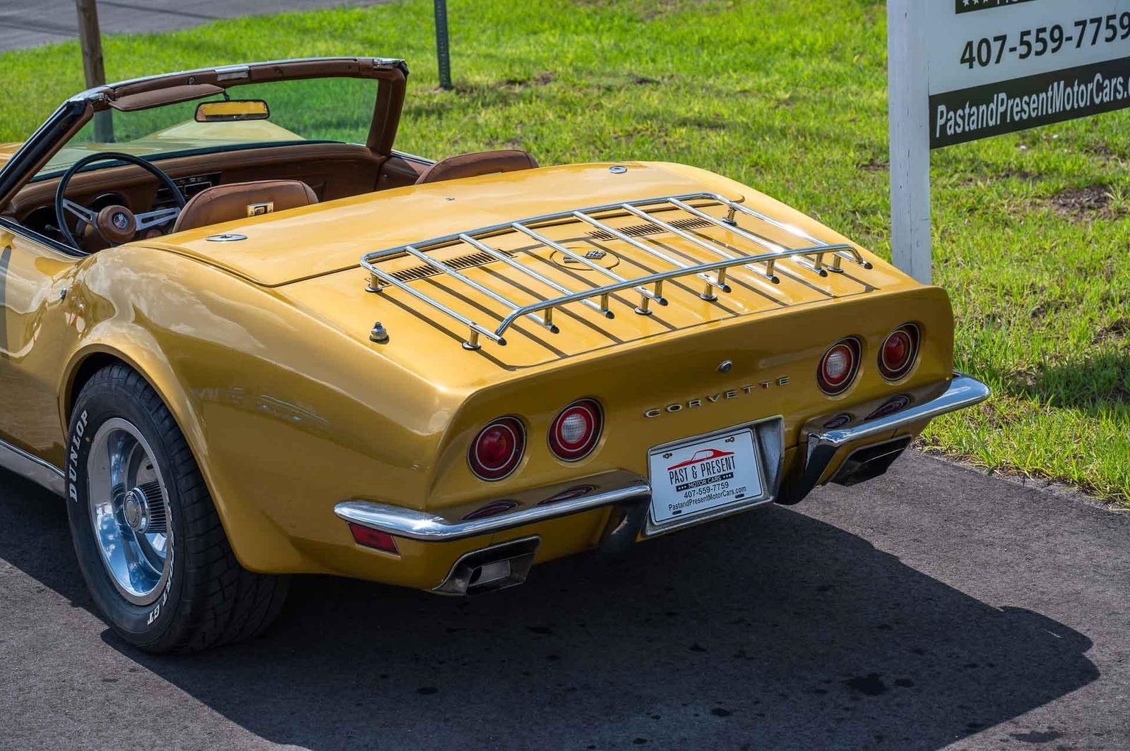 Chevrolet-Corvette-1972-2-Door-21