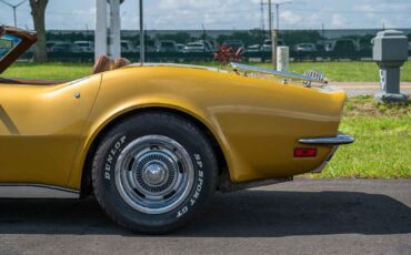Chevrolet-Corvette-1972-2-Door-23