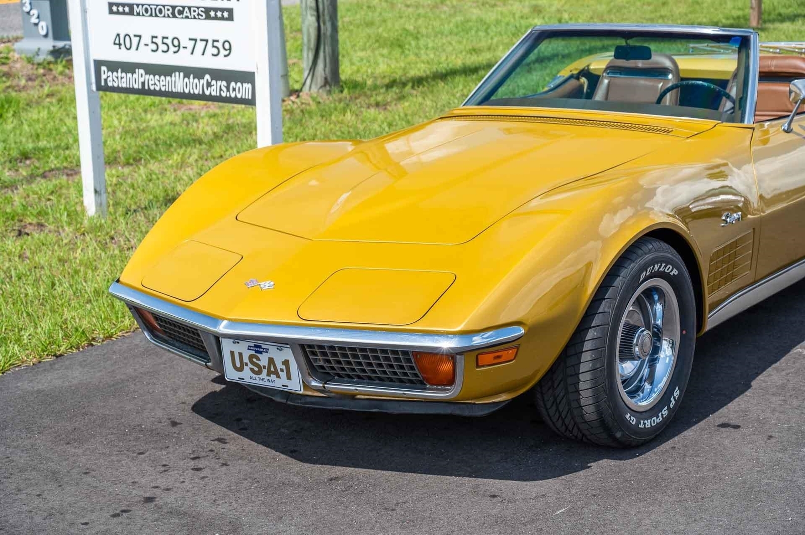 Chevrolet-Corvette-1972-2-Door-26