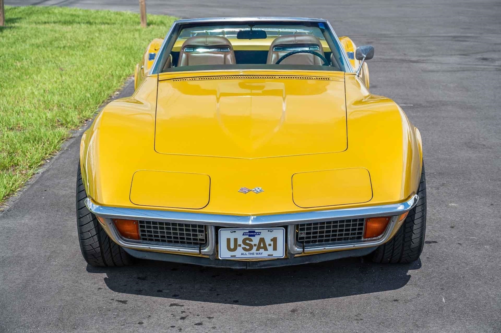 Chevrolet-Corvette-1972-2-Door-28