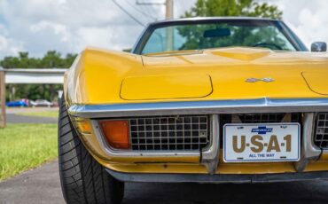 Chevrolet-Corvette-1972-2-Door-30