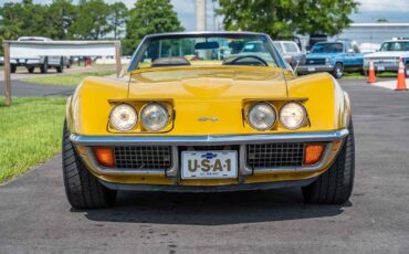 Chevrolet-Corvette-1972-2-Door-32