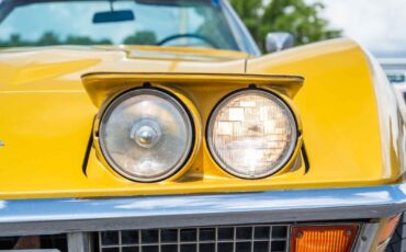 Chevrolet-Corvette-1972-2-Door-33