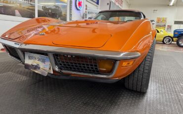 Chevrolet-Corvette-1972-2-door-8