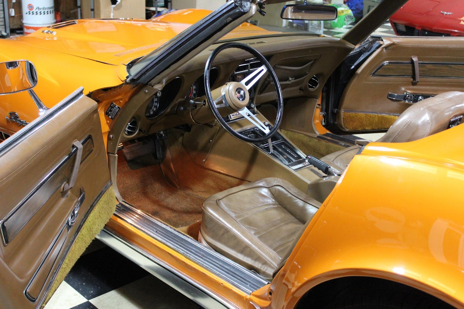 Chevrolet-Corvette-1972-Convertible-18