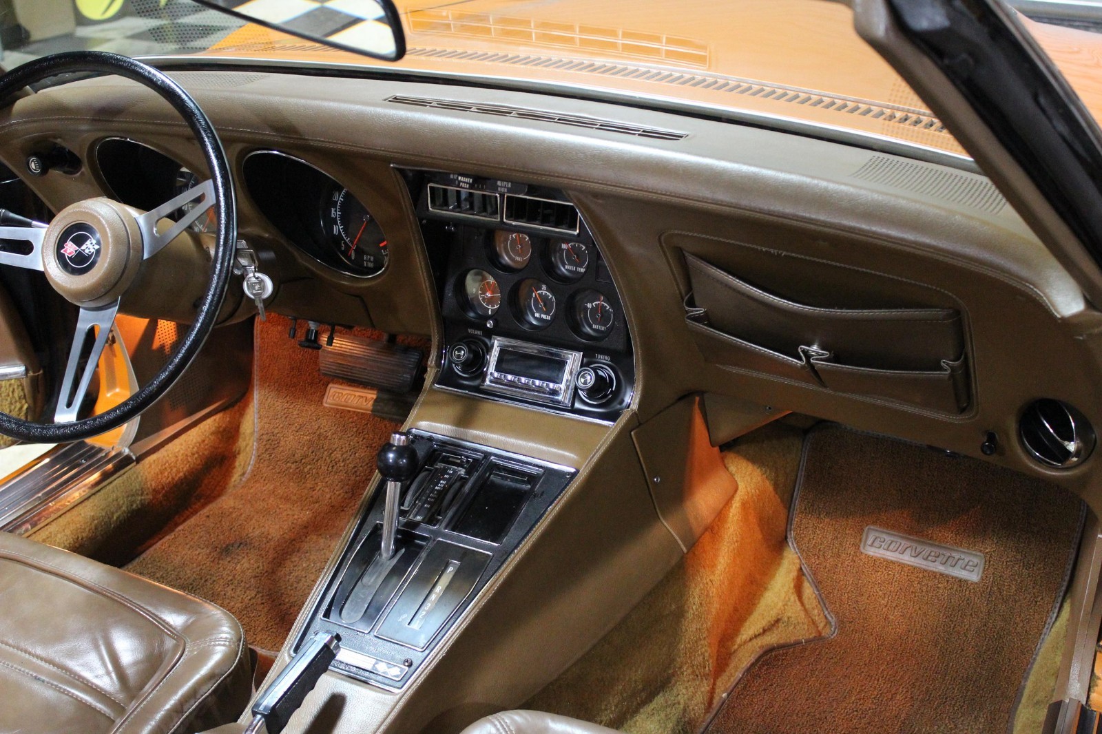 Chevrolet-Corvette-1972-Convertible-20