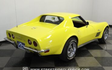 Chevrolet-Corvette-1972-Coupe-10