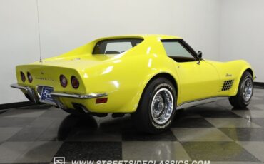 Chevrolet-Corvette-1972-Coupe-25