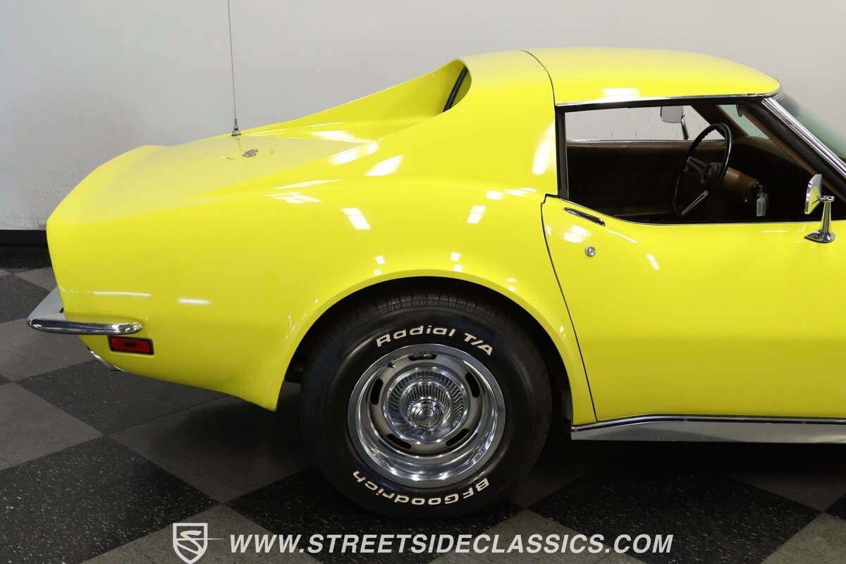 Chevrolet-Corvette-1972-Coupe-27