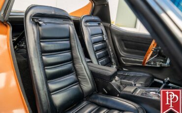 Chevrolet-Corvette-1972-Coupe-28