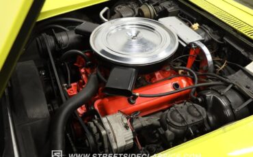Chevrolet-Corvette-1972-Coupe-3