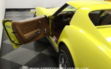 Chevrolet-Corvette-1972-Coupe-32