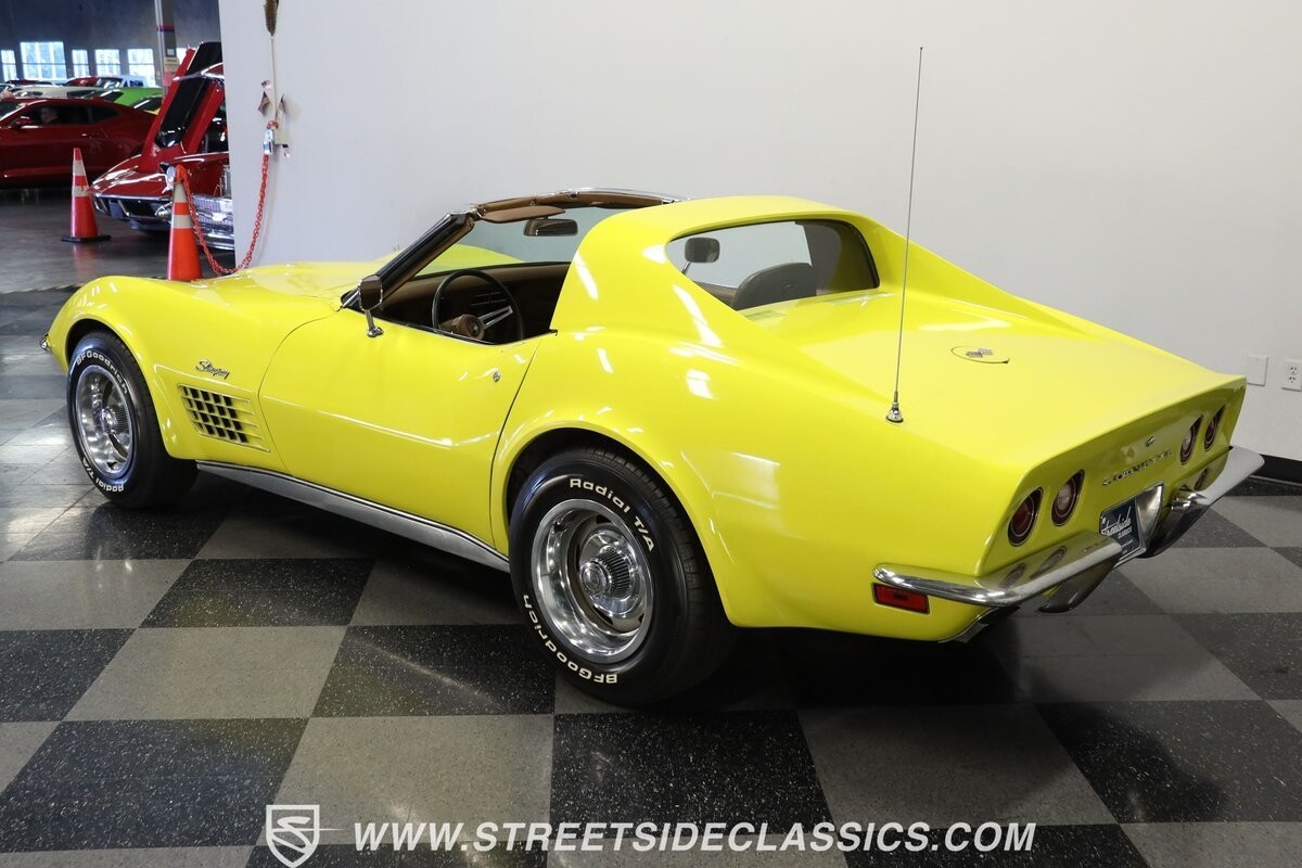 Chevrolet-Corvette-1972-Coupe-6