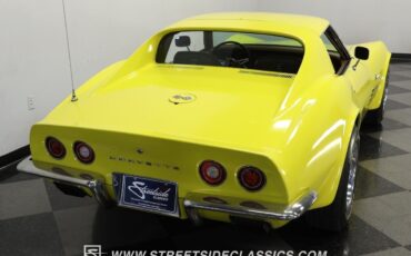 Chevrolet-Corvette-1972-Coupe-9