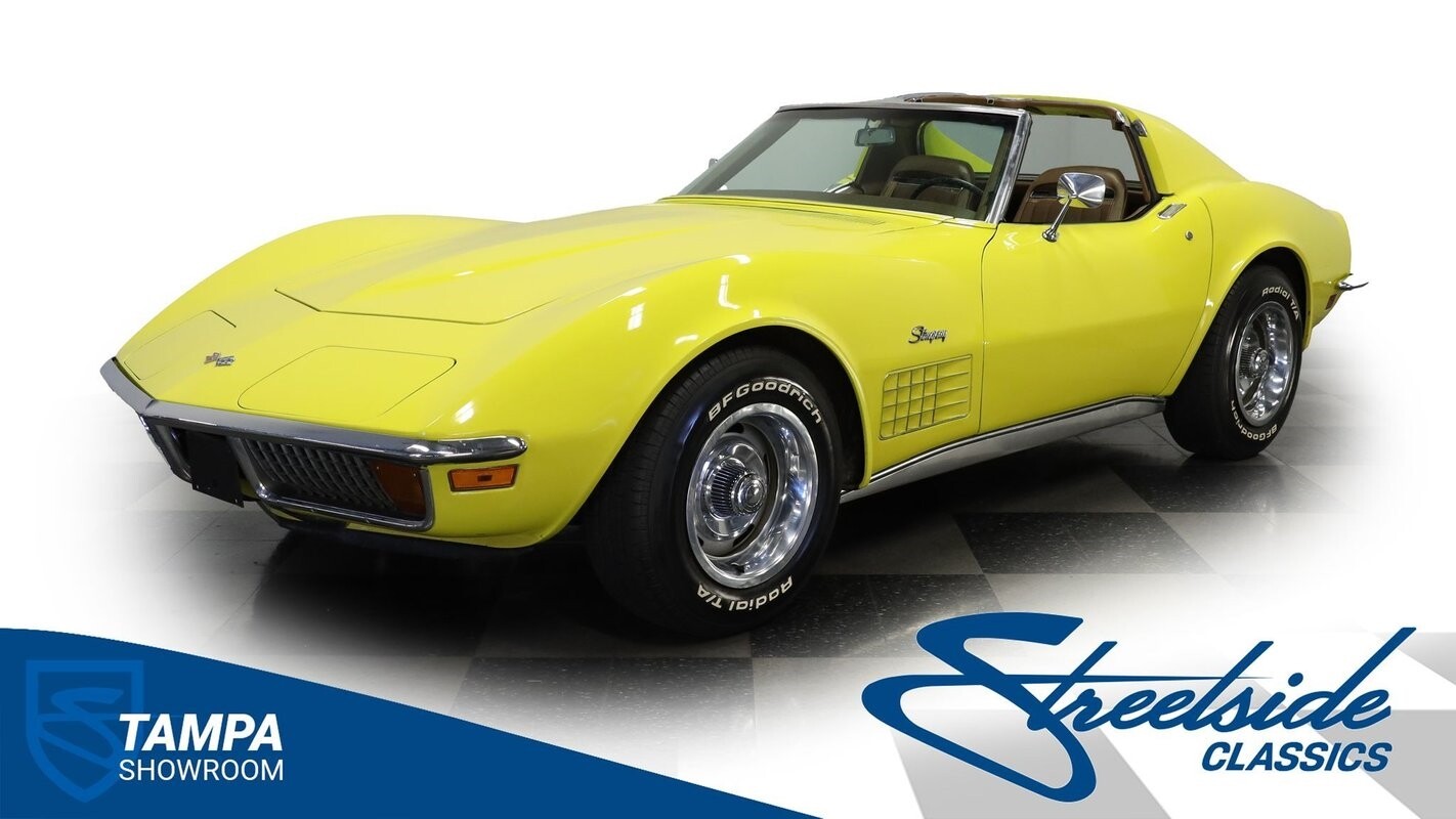 Chevrolet-Corvette-1972-Coupe