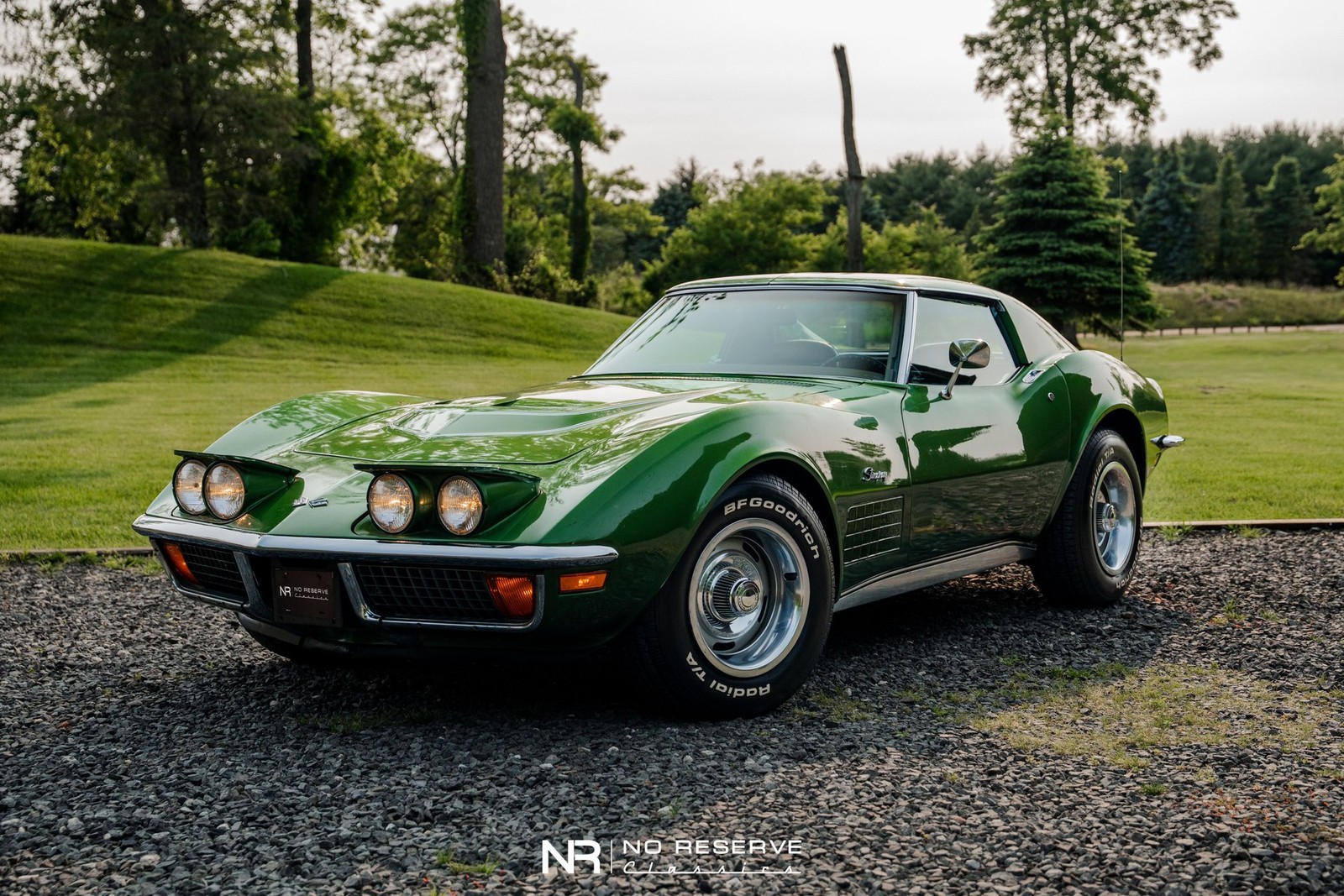 Chevrolet-Corvette-1972-Other-13