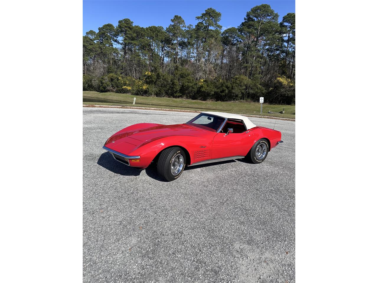 Chevrolet-Corvette-1972-Red-Red-1