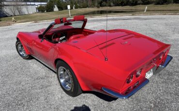 Chevrolet-Corvette-1972-Red-Red-13