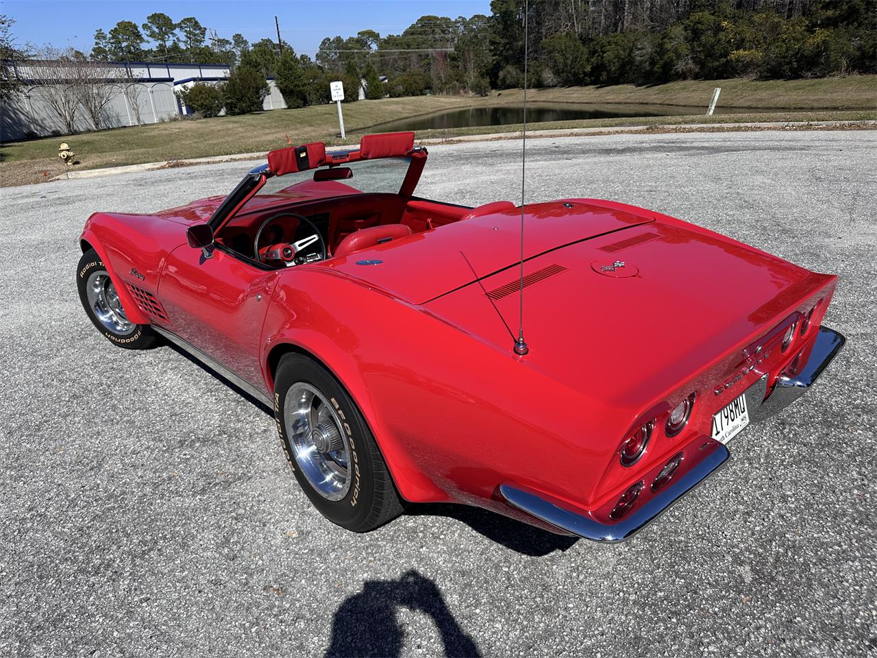 Chevrolet-Corvette-1972-Red-Red-13