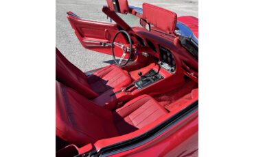 Chevrolet-Corvette-1972-Red-Red-4