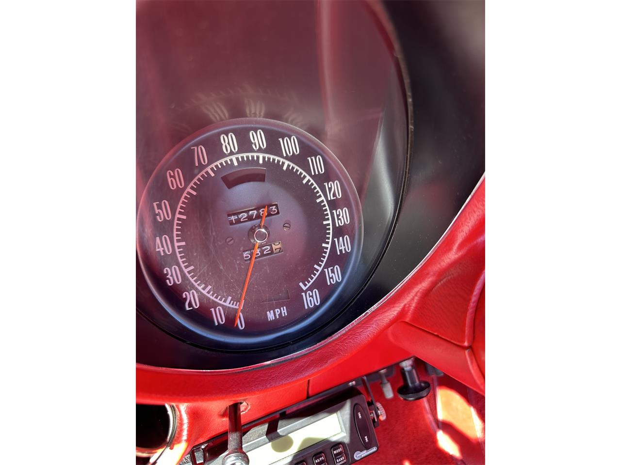 Chevrolet-Corvette-1972-Red-Red-6