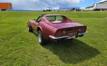 Chevrolet-Corvette-1973-Burgundy-Saddle-20