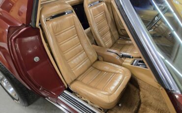 Chevrolet-Corvette-1973-Burgundy-Saddle-42