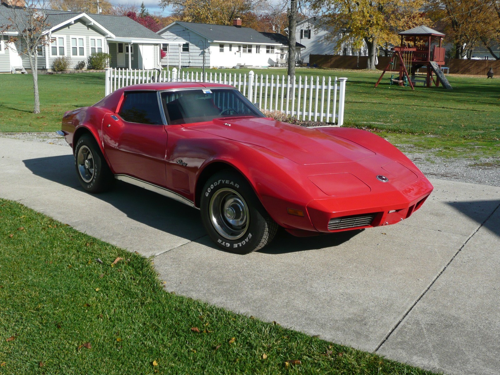 Chevrolet-Corvette-1973-Coupe-1