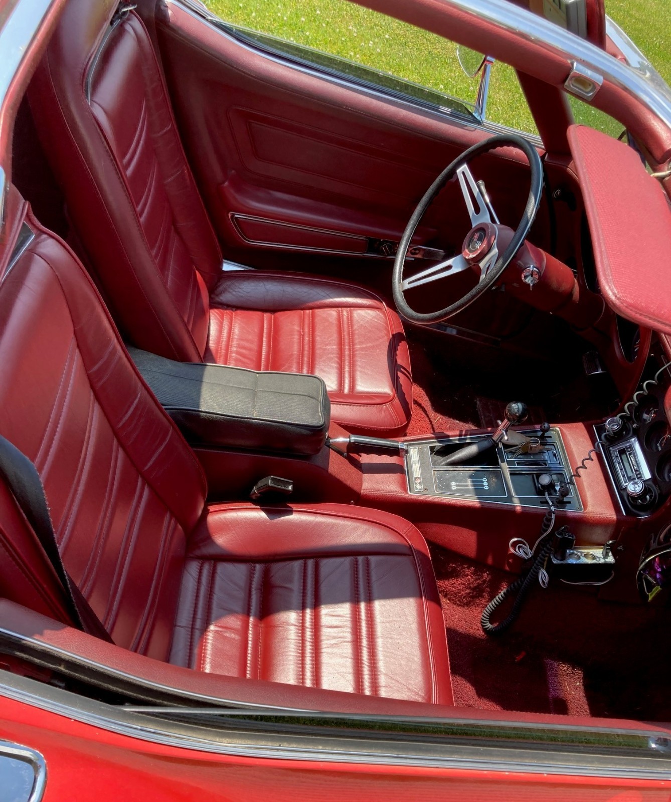 Chevrolet-Corvette-1973-Coupe-10