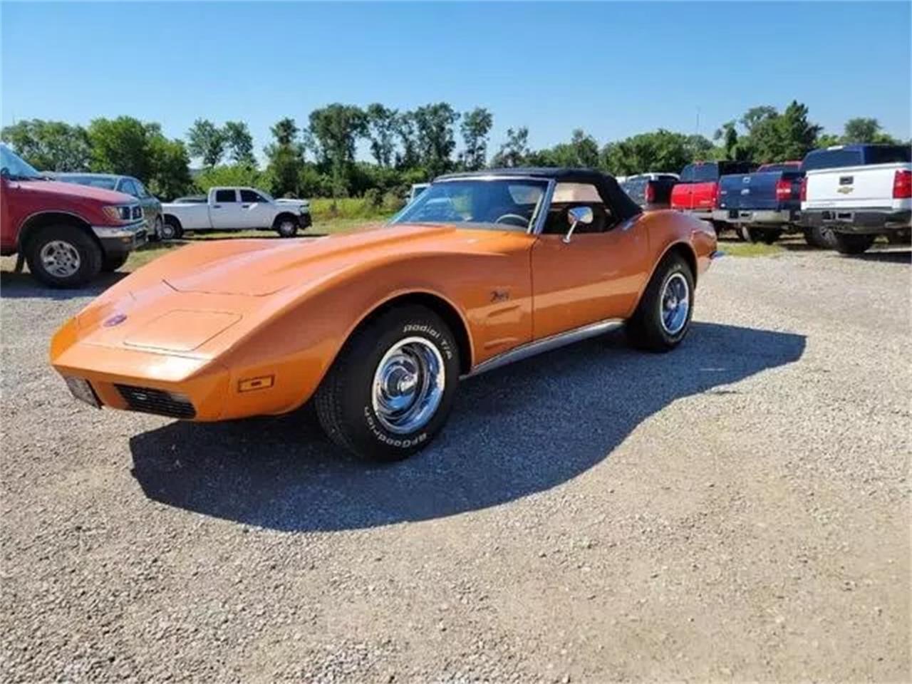 Chevrolet-Corvette-1973-Orange-Tan-3