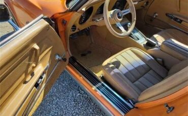 Chevrolet-Corvette-1973-Orange-Tan-8