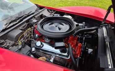 Chevrolet-Corvette-1973-Red-BlACK-1