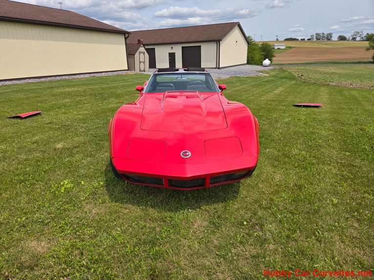 Chevrolet-Corvette-1973-Red-BlACK-18
