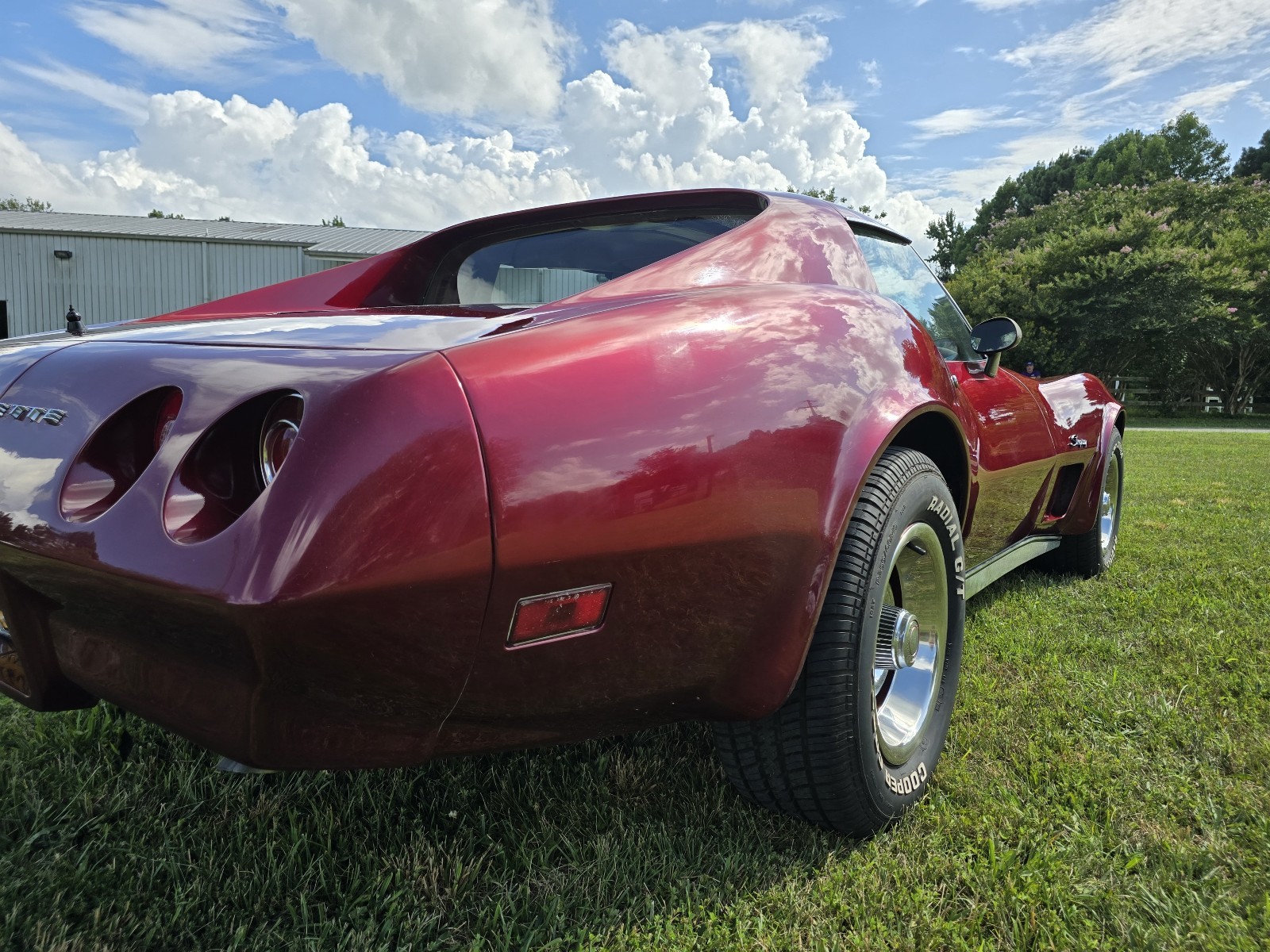 Chevrolet-Corvette-1974-13