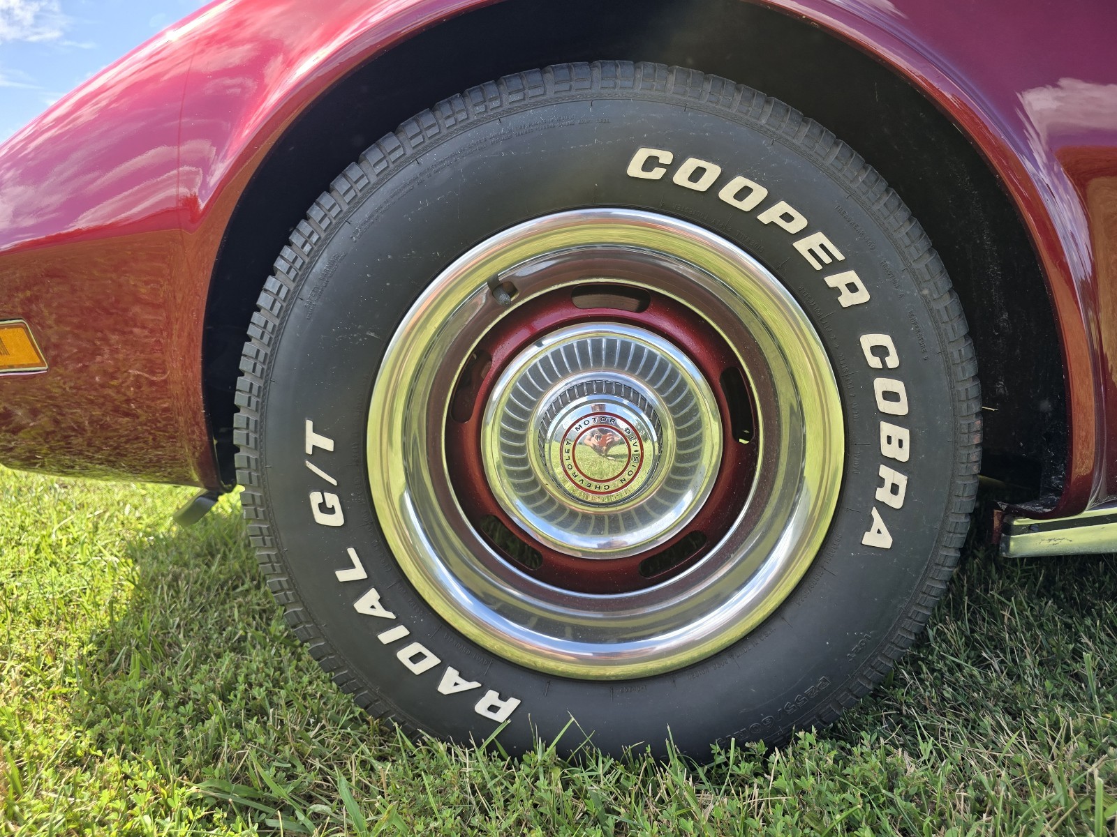 Chevrolet-Corvette-1974-25