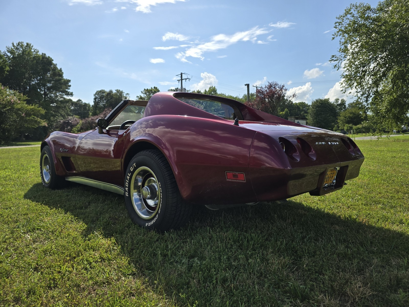 Chevrolet-Corvette-1974-32