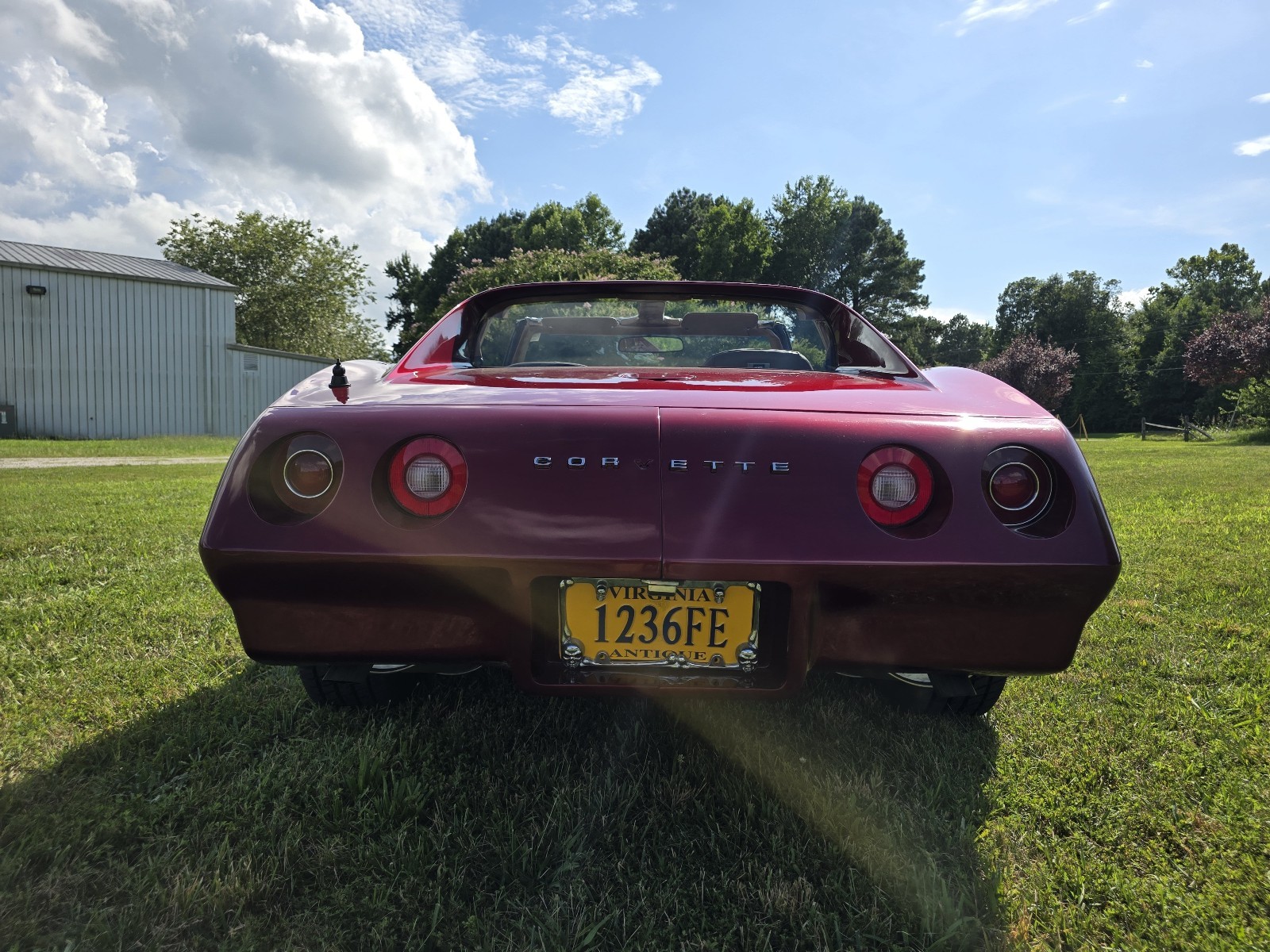 Chevrolet-Corvette-1974-33
