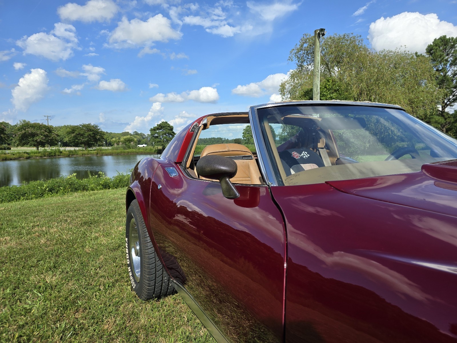 Chevrolet-Corvette-1974-37