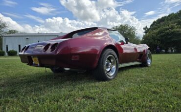 Chevrolet-Corvette-1974-6