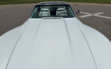 Chevrolet-Corvette-1974-Coupe-28