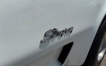 Chevrolet-Corvette-1974-Coupe-32