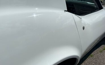 Chevrolet-Corvette-1974-Coupe-38