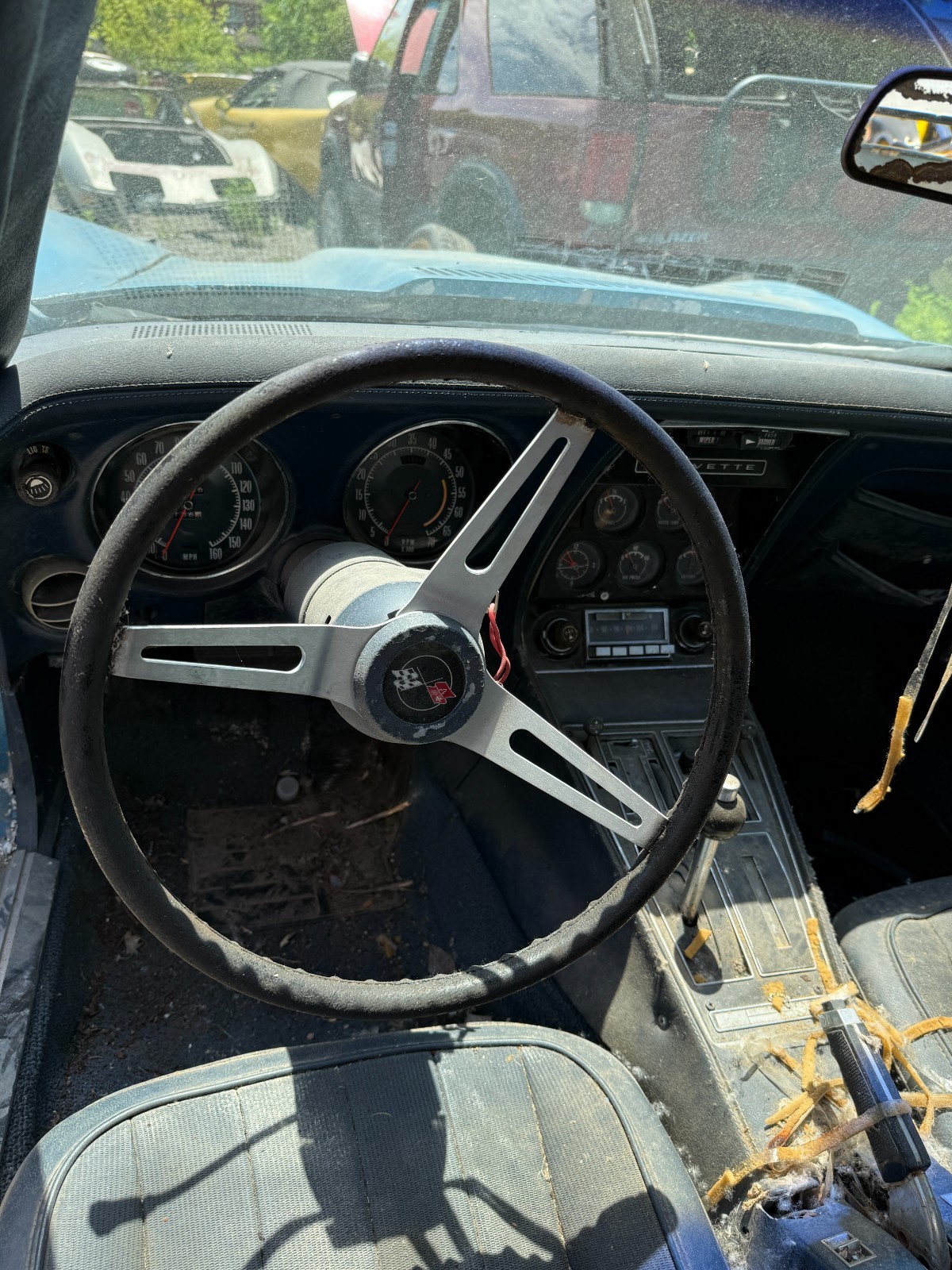 Chevrolet-Corvette-1974-Coupe-4