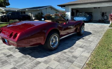 Chevrolet-Corvette-1974-Dark-Red-Tan-1