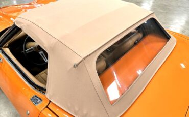 Chevrolet-Corvette-1974-Other-10